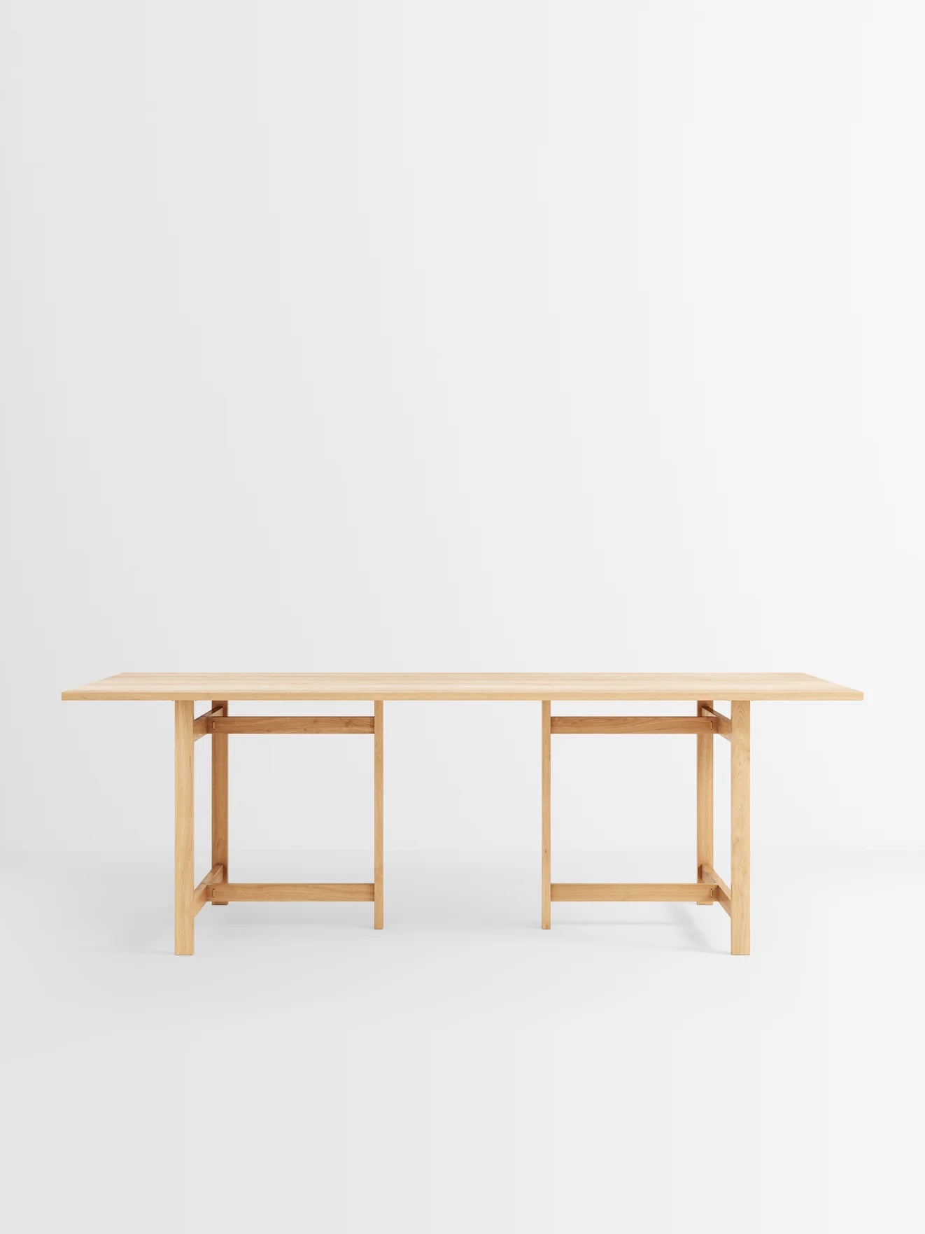 MOEBE - DINING TABLE - 220cm
