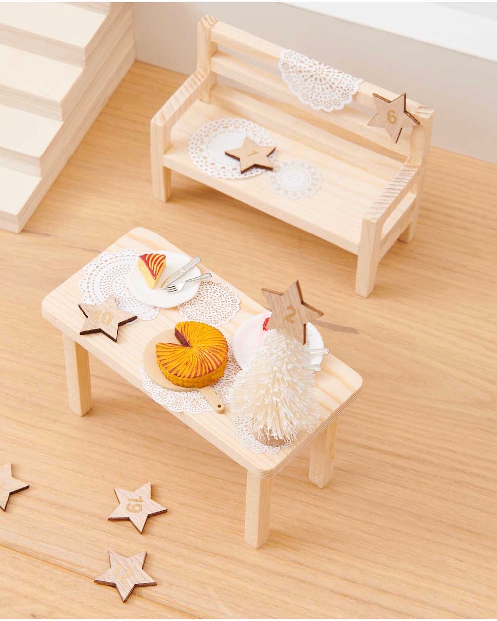 Rico Design - Wichtelwelt miniatur BANK - natur
