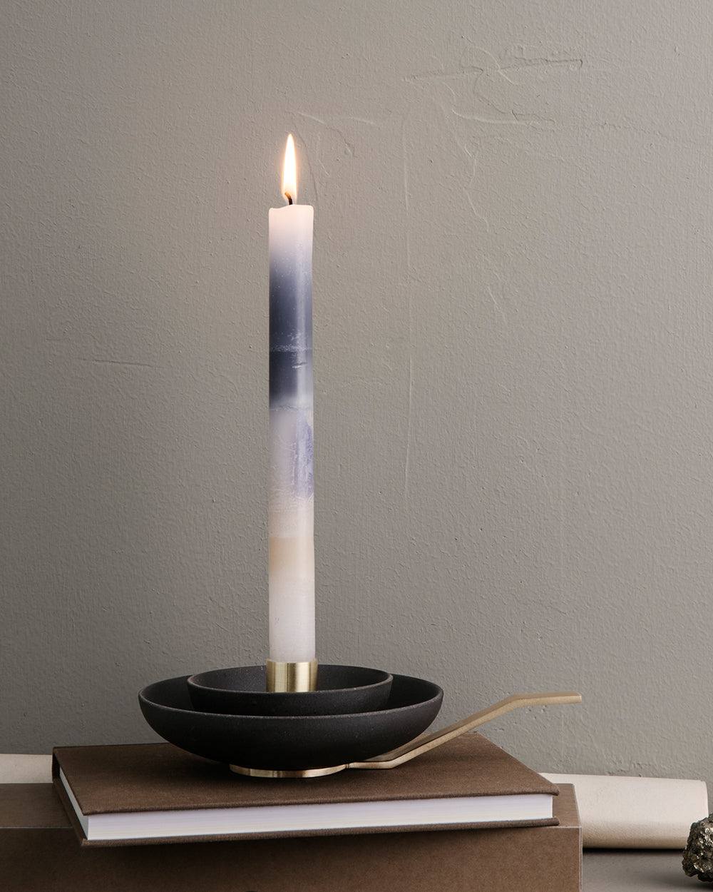 ferm LIVING - Around Candle Holder - charcoal