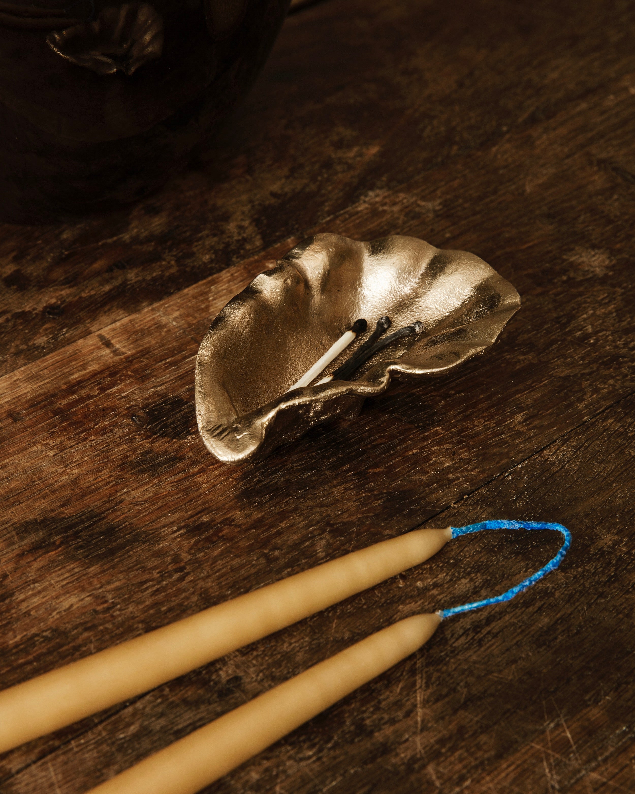ferm LIVING - OYSTER Bowl - Brass
