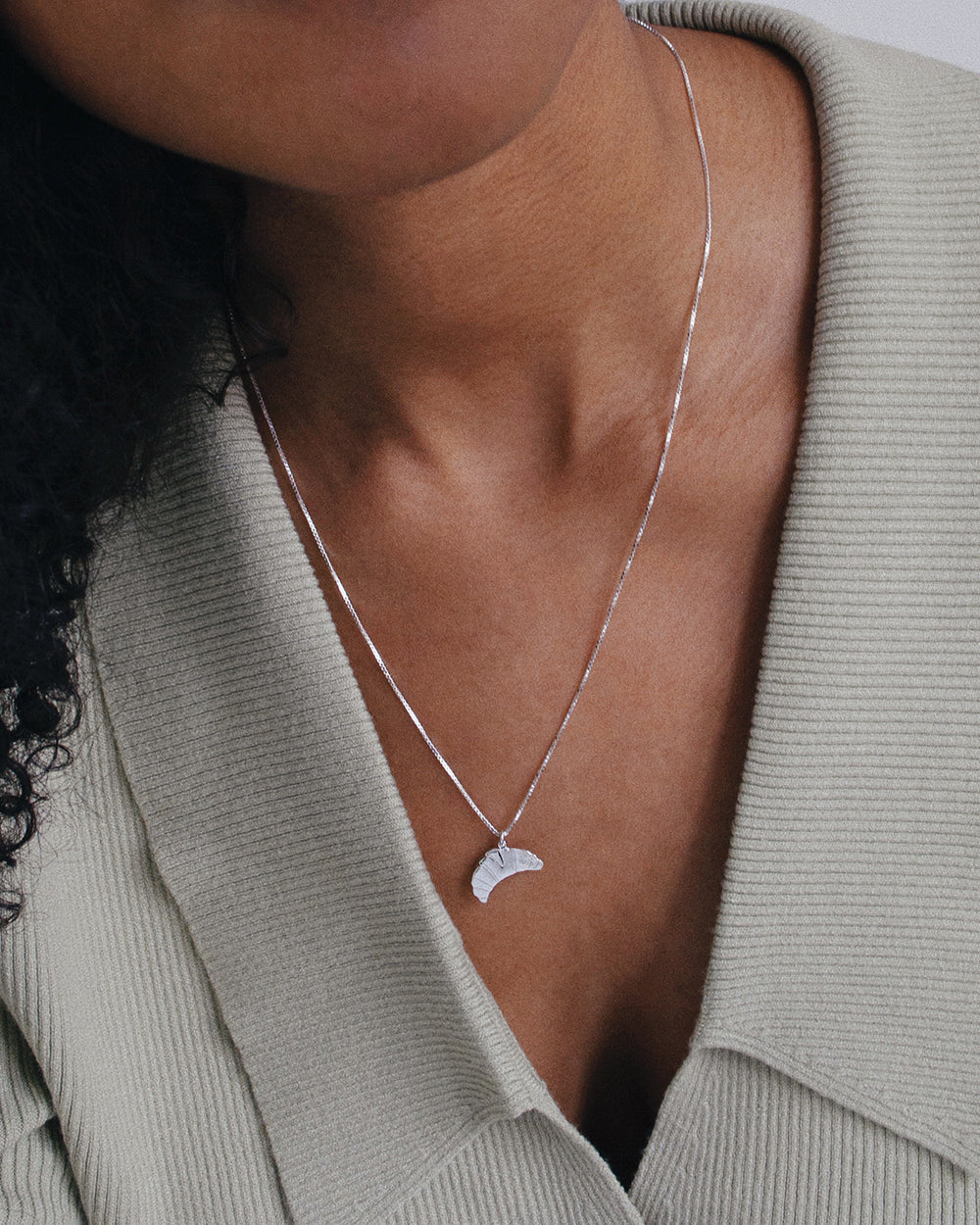 Jukserei - Kette CROISSANT NECKLACE - gold oder silber
