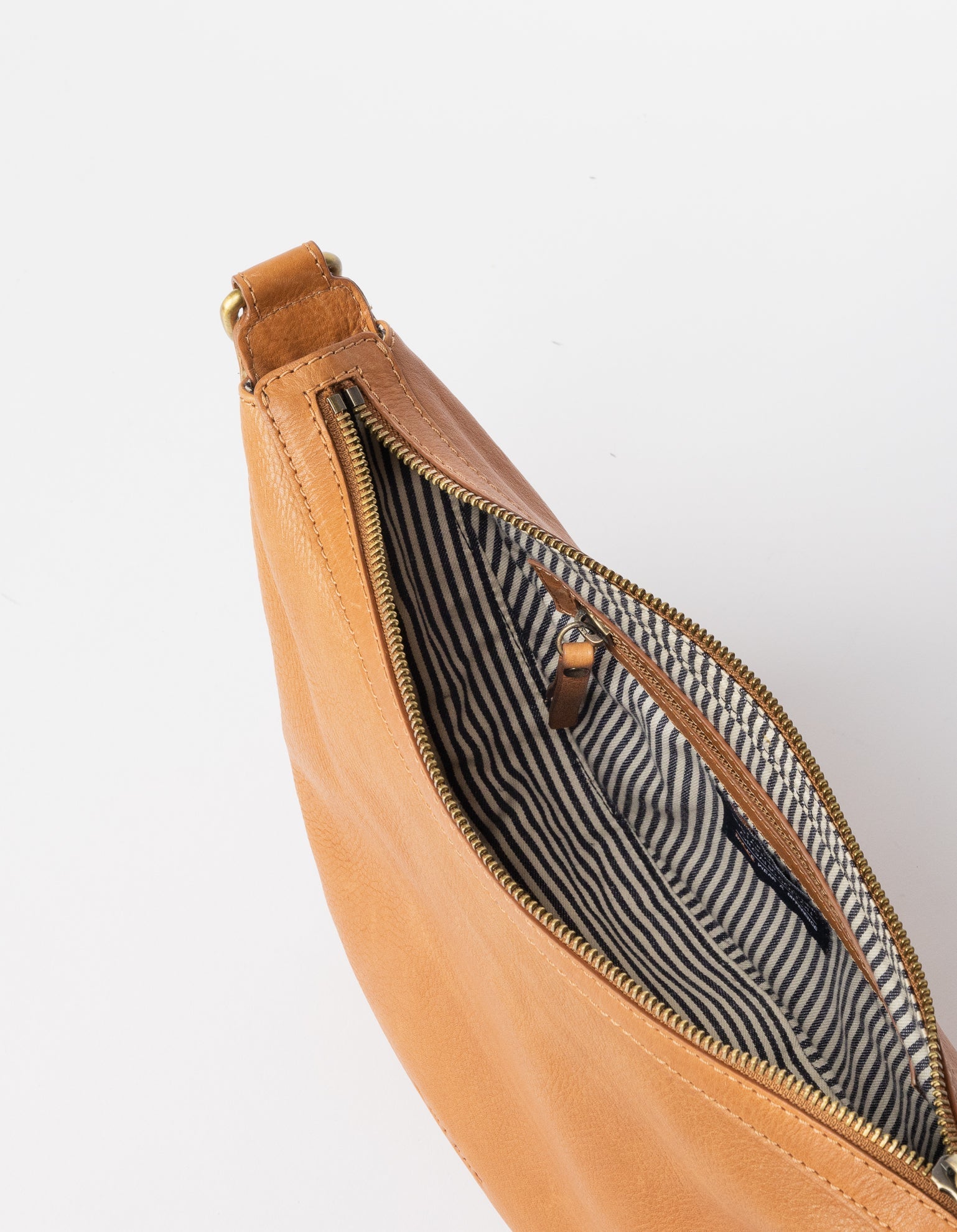 O My Bag Leo Midi Twisted Handle, Crossbody-Tasche