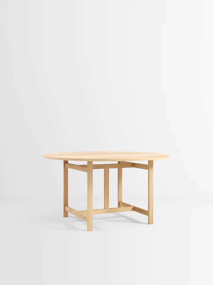MOEBE - ROUND DINING TABLE - ø 140cm