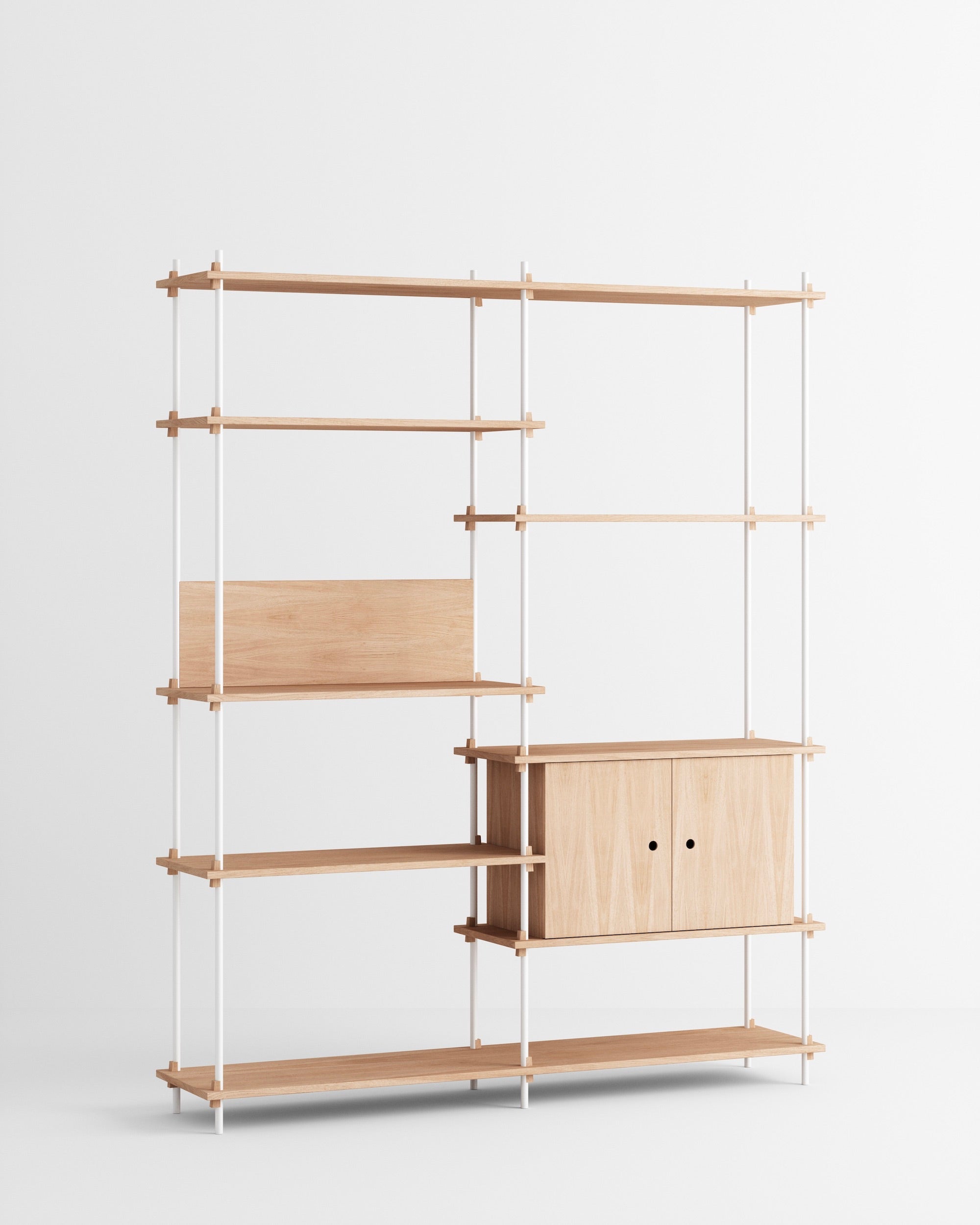 MOEBE - Shelving System mit Türen