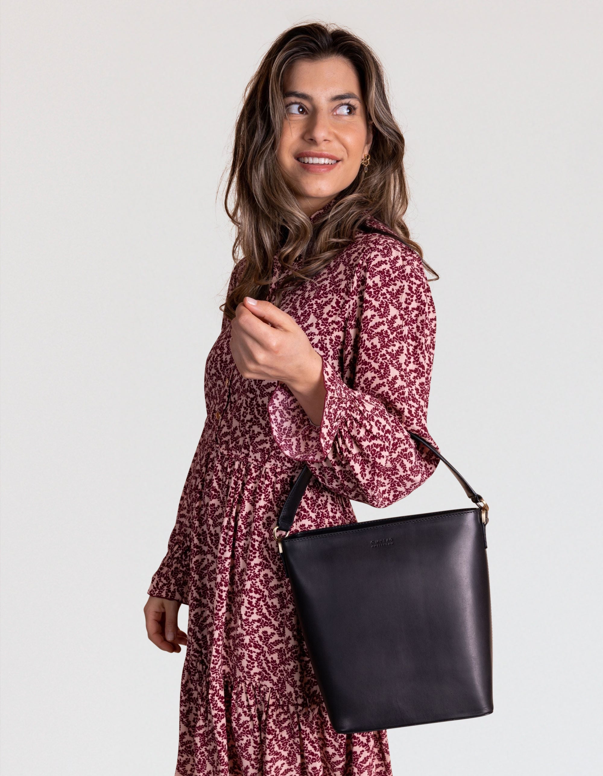 O My Bag Bobbi Bucket Bag Maxi