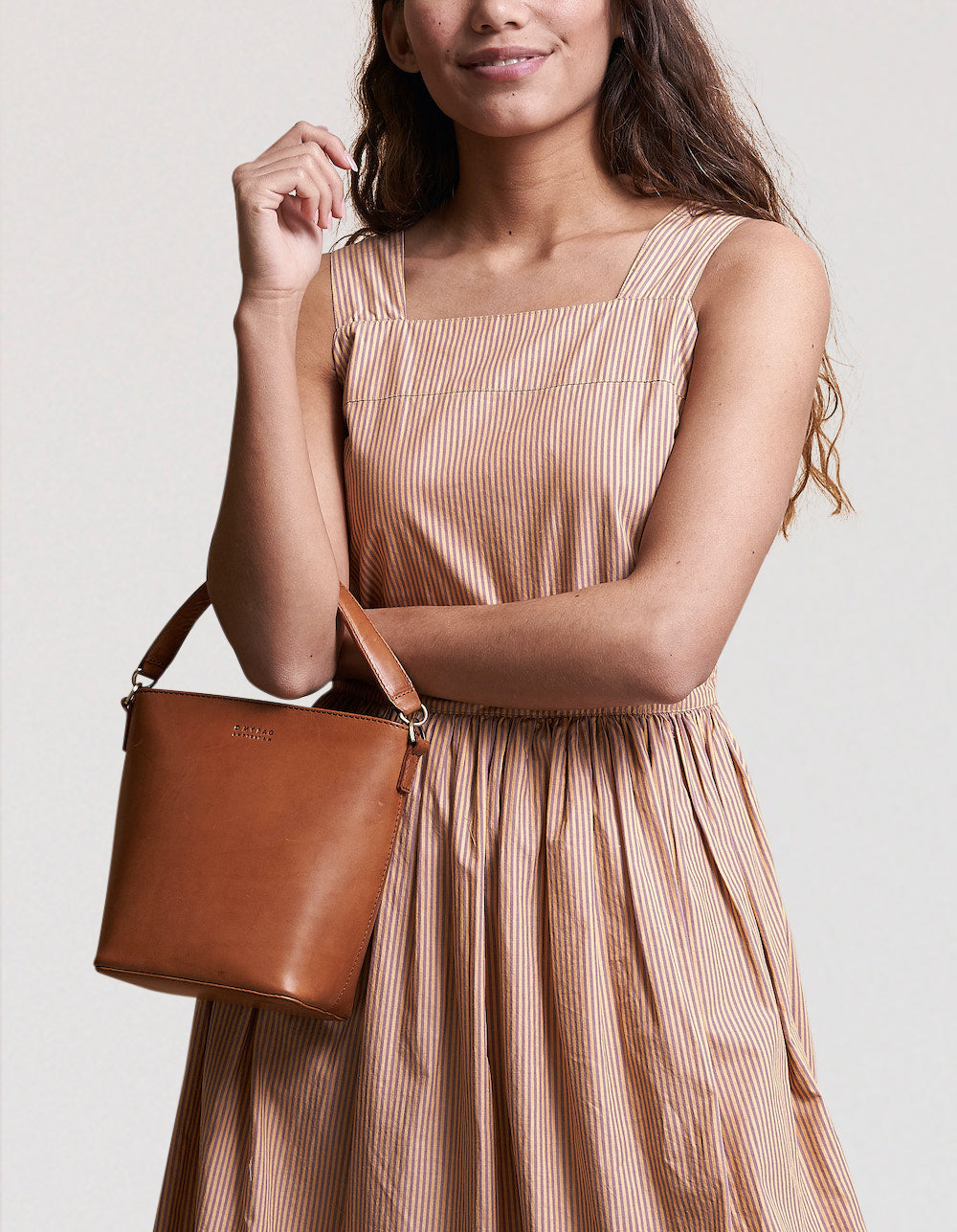 O My Bag Bobbi Bucket Bag Midi, Crossbody-Tasche