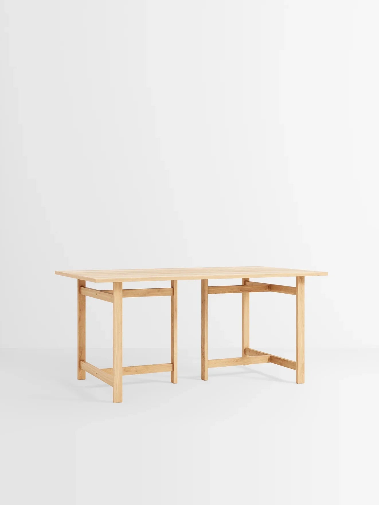 MOEBE - DINING TABLE - 160cm