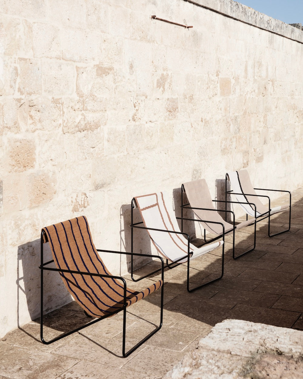 ferm LIVING - DESERT Lounge Chair - black/soil