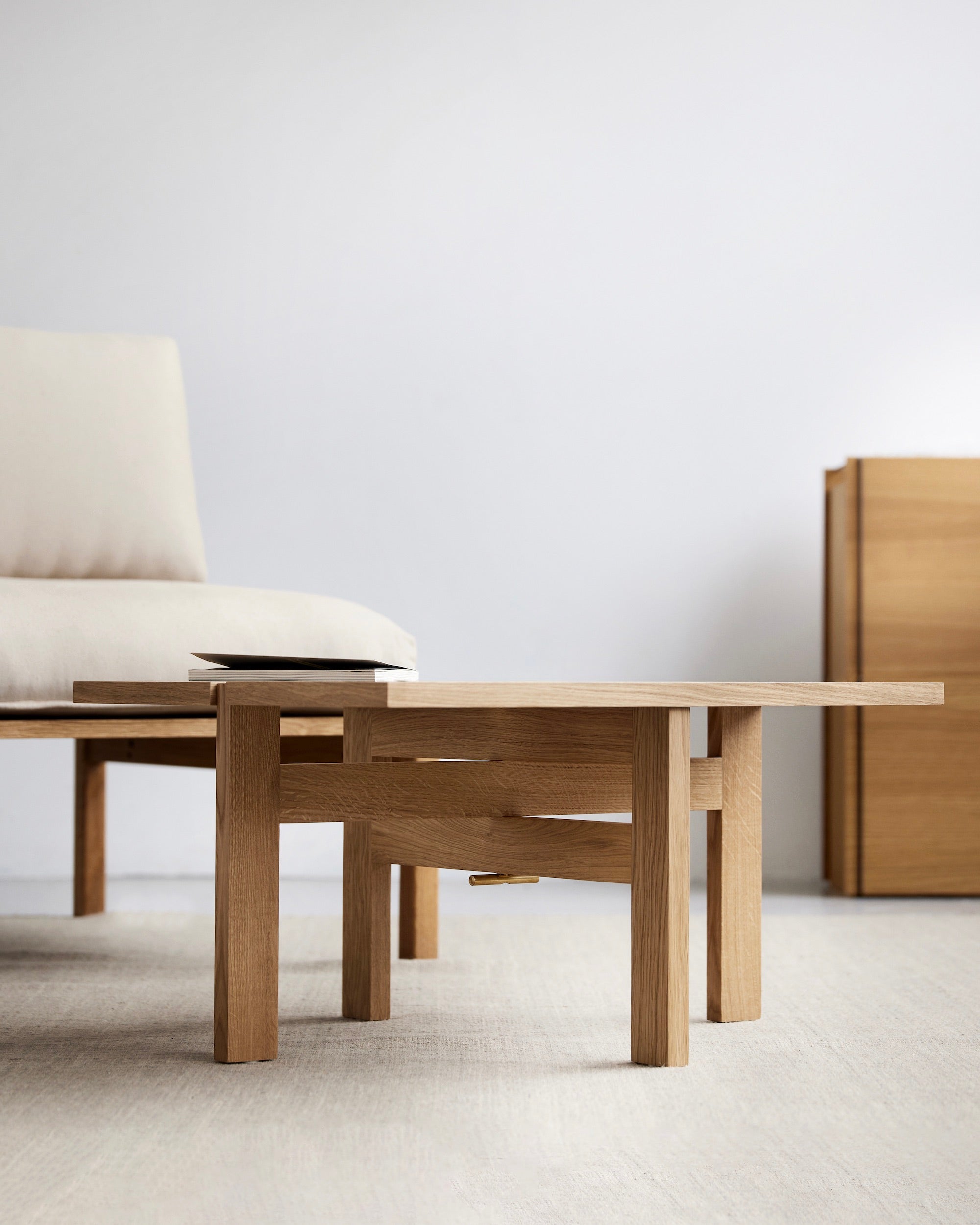 MOEBE - Coffee Table Oak - 60cm